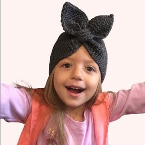 Ear warmer/headband. T4/5 size. Hand knitted headband.